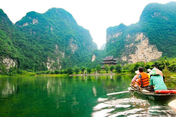 Tour Du Lịch 1 Ngày Tại Ninh Bình (tour riêng theo yêu cầu)