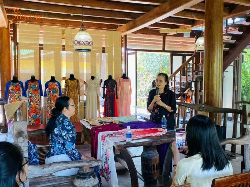 Lời Khuyên "Độc Quyền" Từ Ong Vò Vẽ Travel Để Chuyến Đi Bảo Tàng Trọn Vẹn