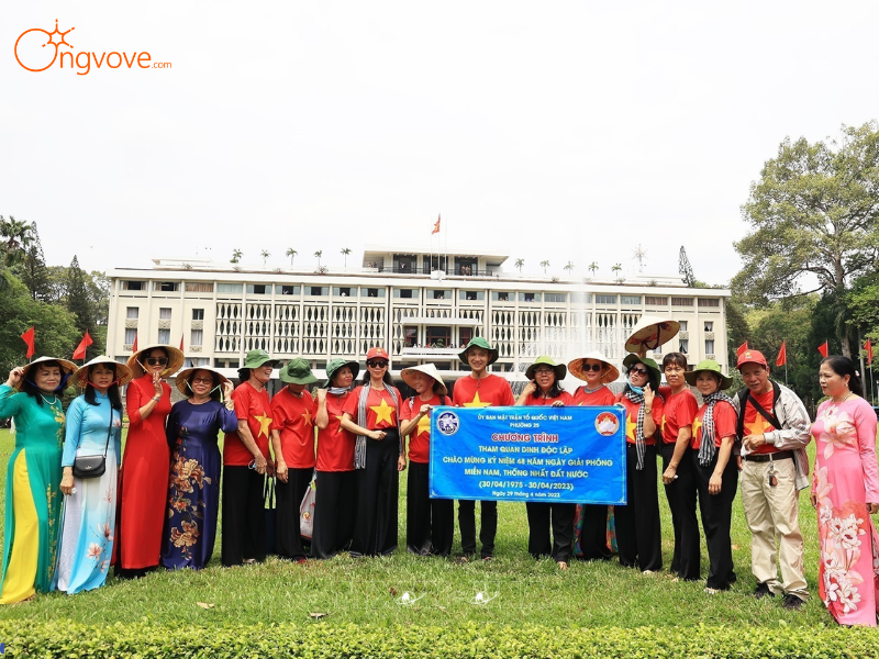 Lý Do Bạn Nên Thuê Hướng Dẫn Viên Khi Tham Quan Dinh Độc Lập