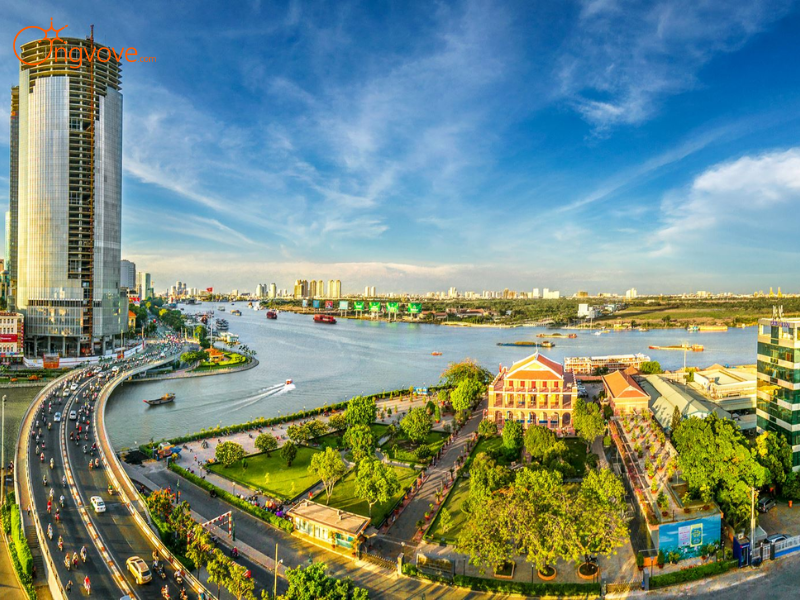 Vì Sao Nên Thuê Hướng Dẫn Viên Để Khám Phá Cầu Khánh Hội?