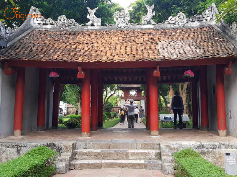Khám phá các khu vực chính của Văn Miếu