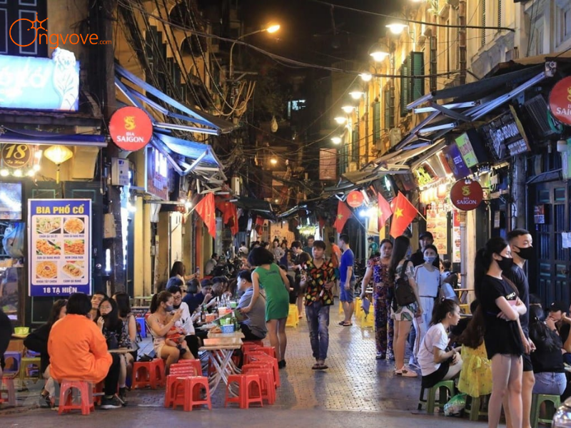 Tour Ẩm Thực Đường Phố & Phố Cổ