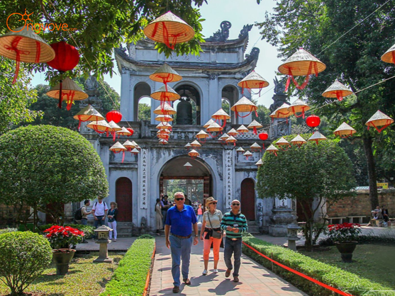 Vì Sao Nên Chọn Tour Hà Nội 1 Ngày Theo Yêu Cầu?