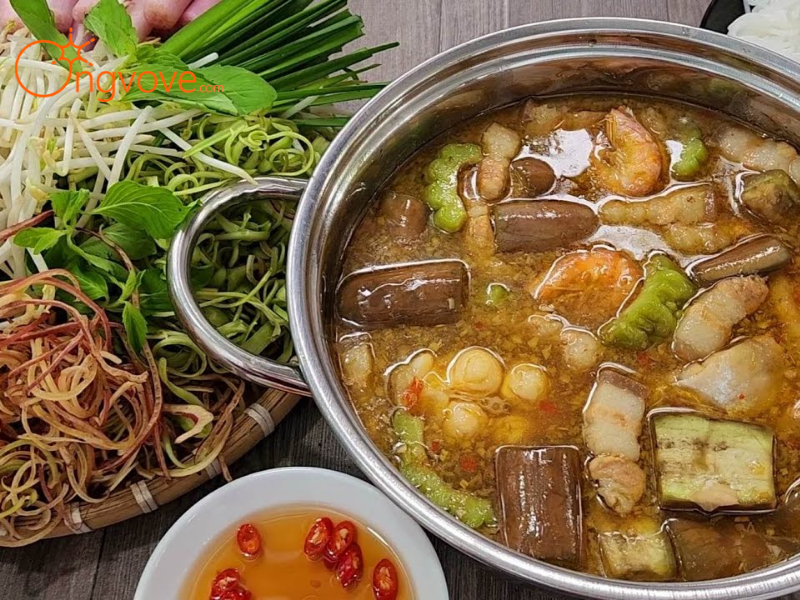 Lẩu mắm: Tinh hoa ẩm thực Nam Bộ