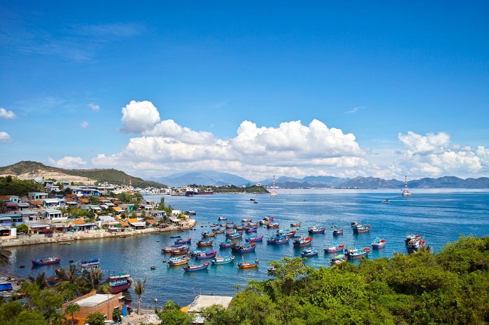Làng chài Vĩnh Nguyên- Nha Trang