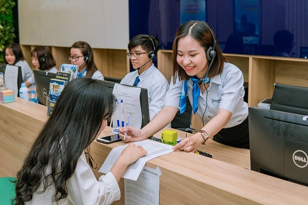 Gợi ý một công ty du lịch uy tín tại Thành phố Hồ Chí Minh để đặt các tour trong ngày? (ví dụ: The Sinh Tourist, Vietravel...)