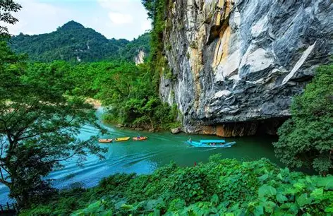 Động Phong Nha - Quảng Bình