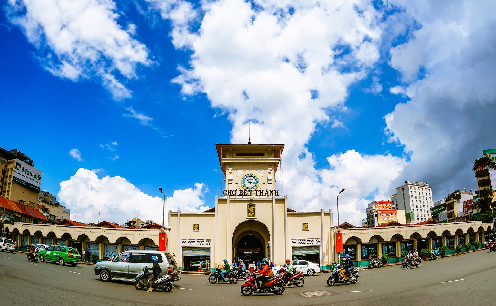 Gợi ý lịch trình chi tiết 2 ngày 1 đêm cho người lần đầu đến Thành phố Hồ Chí Minh?