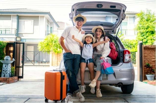 Lịch trình cho một gia đình có trẻ nhỏ trong 3 ngày nên bao gồm những điểm vui chơi nào?