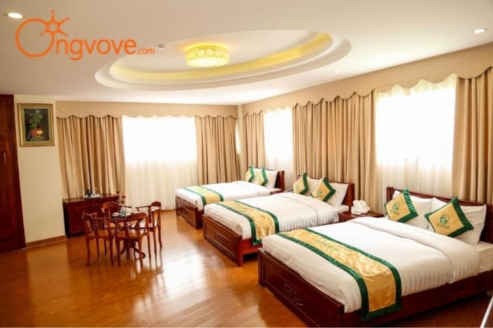 Thủy Hoàng Nguyên Hotel Resort