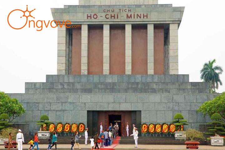 Tour Hà Nội "Viếng Lăng chủ tịch Hồ Chí Minh"