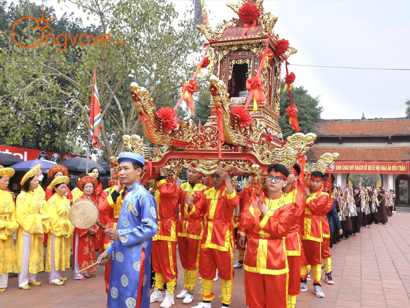 Các nghi thức trong hội đền Trần Nam Định