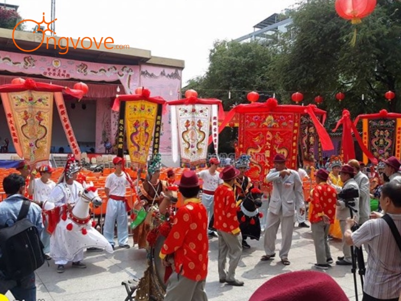 Các nghi thức trong Lễ hội chùa Ông