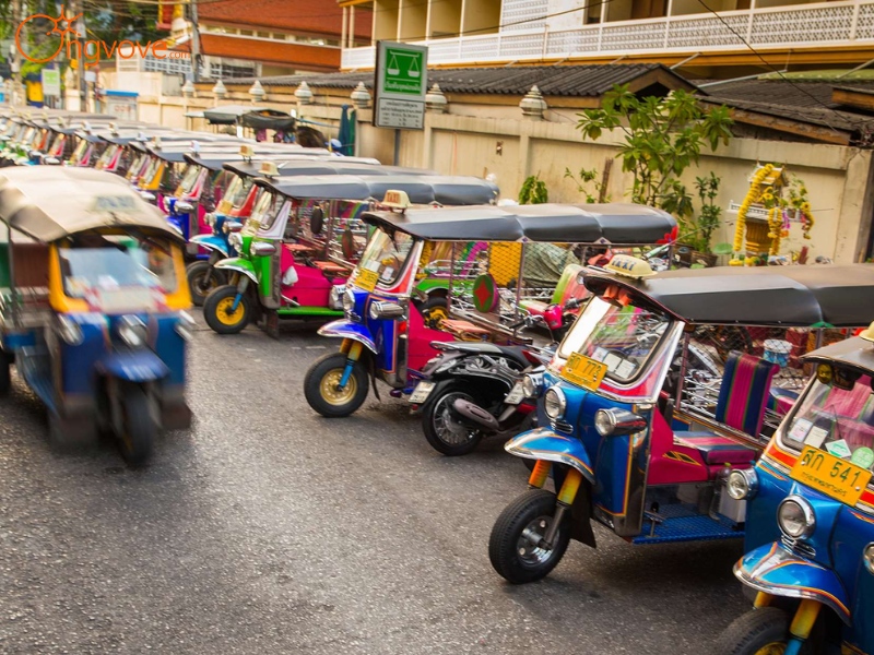 Cách di chuyển đến lễ hội