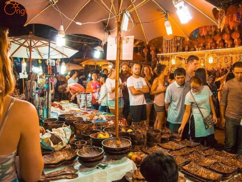 Chiang Mai Night Bazaar 