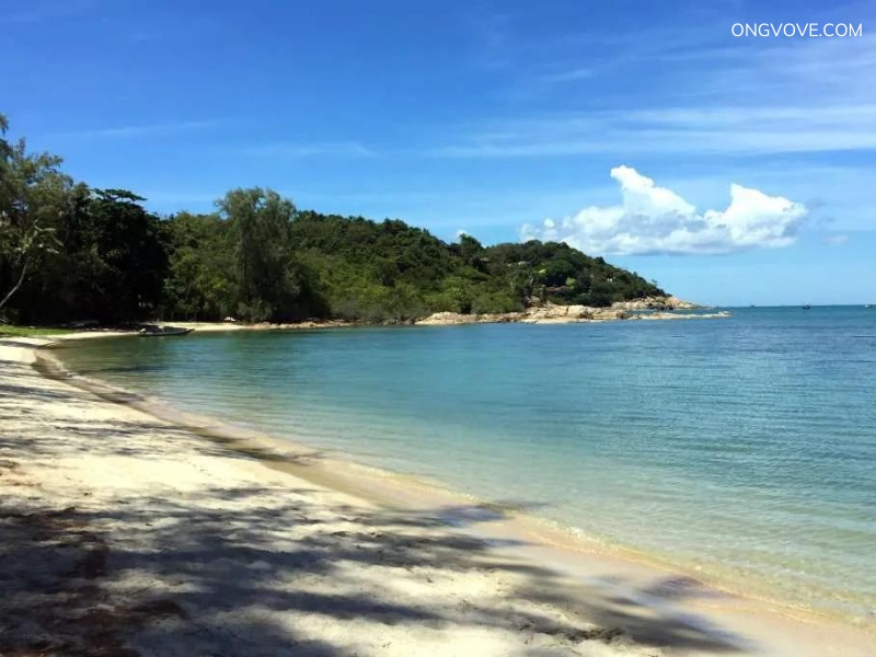 Choengmon Beach