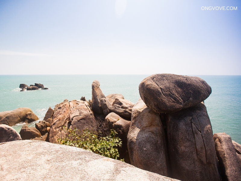 Grandfather and Grandmother Rocks tại Hin Ta Hin Yai