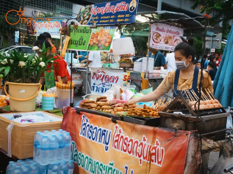 Du lịch Thái Lan tháng 5 ăn gì