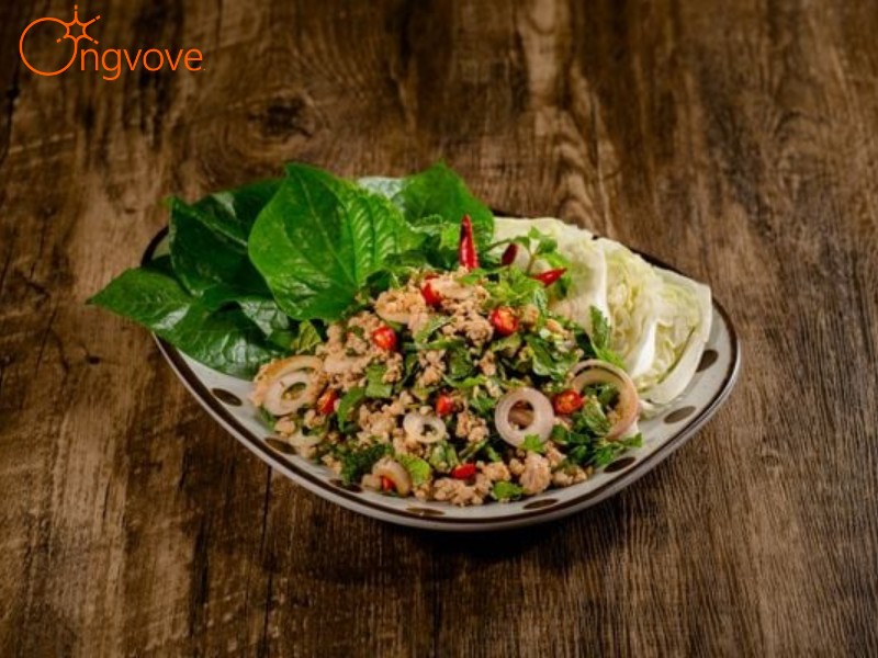 Lợi ích khi ăn món Laab - Salad Thịt Băm Kiểu Thái