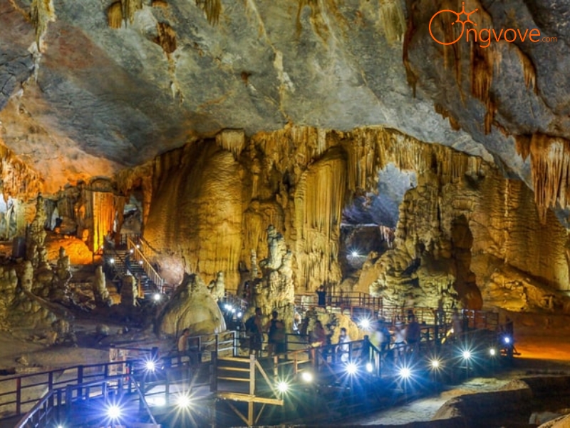 Hang Tối - Huyền Bí Và Quyến Rũ