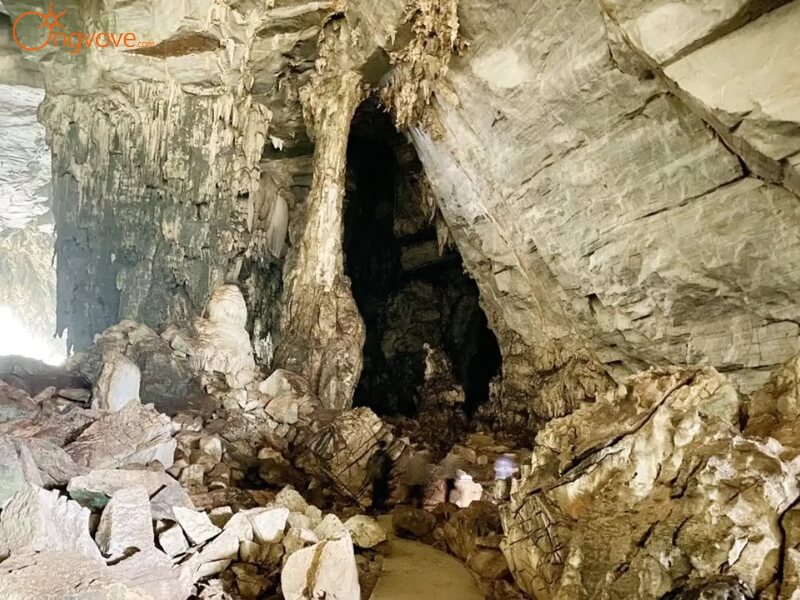 Những lưu ý khi du lịch Động Puông