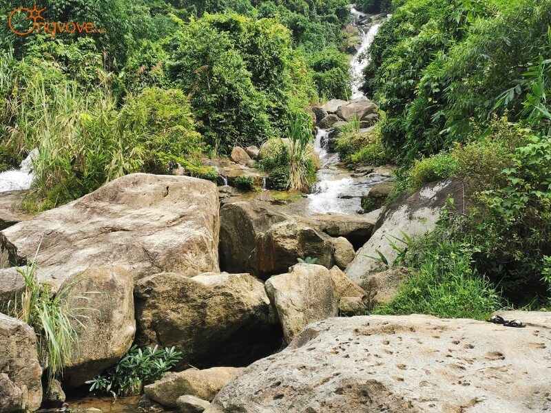 Dịch vụ du lịch "Thác Tát Mạ" tại Ong Vò Vẽ Travel