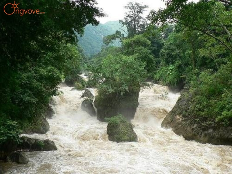 Tổng quan về thác Rọom