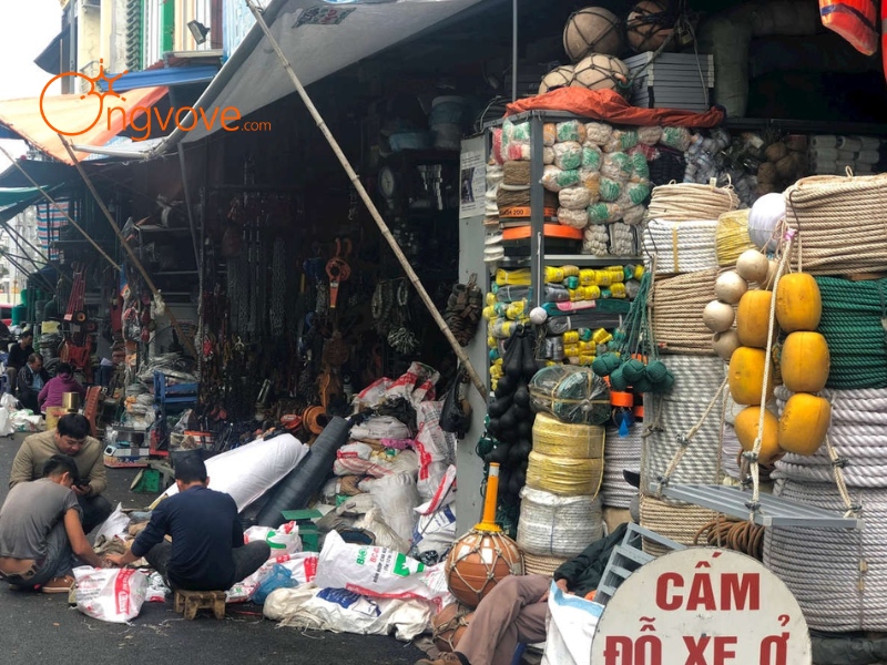 Các mặt hàng kinh doanh tại Chợ Sắt Hải Phòng Tự Túc