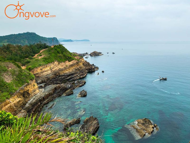 Sử Dụng Các Dịch Vụ Du Lịch Hải Đăng Cô Tô Quảng Ninh Tại Nền Tảng Ong Vò Vẽ Travel