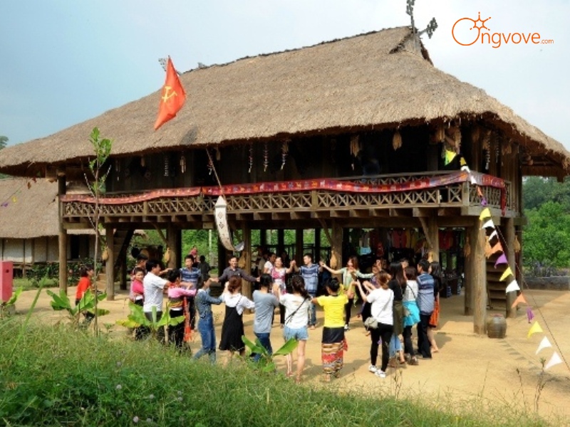 Dấu Ấn Lịch Sử Của Vườn Hoa Mường Đình Ninh Bình