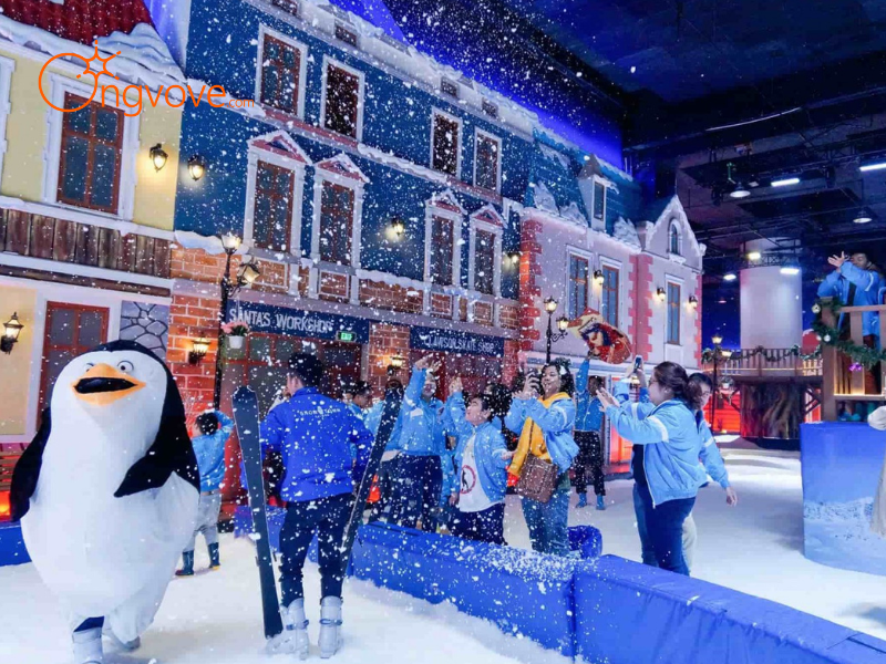 Giá vé của khu vui chơi tuyết Snow Town Sài Gòn