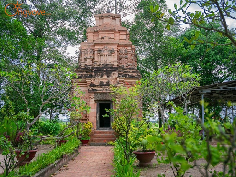 Giới Thiệu Tháp Cổ Bình Thạnh Tây Ninh
