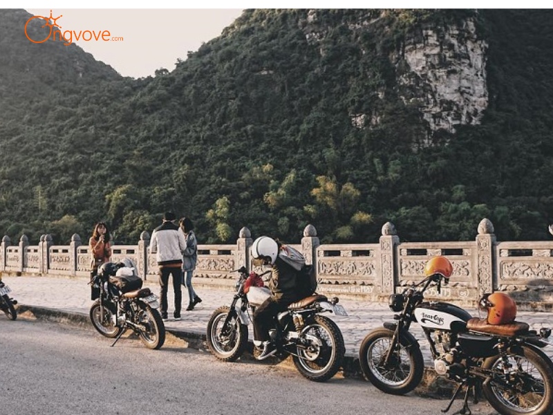 Phương Tiện Di Chuyển Đến Cố đô Hoa Lư Ninh Bình: Dễ Dàng Tiếp Cận