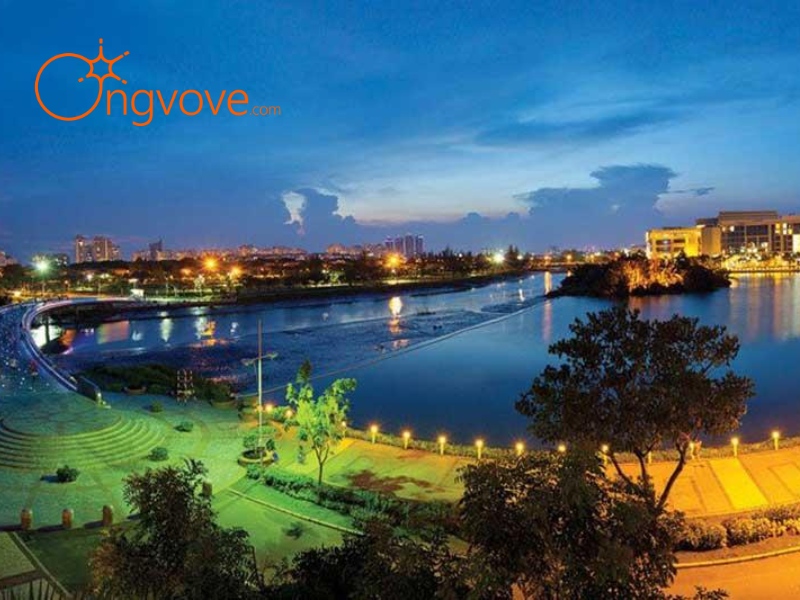 Sử Dụng Dịch Vụ Du Lịch "Công viên Hồ Bán Nguyệt quận 7" Tại Nền Tảng Ong Vò Vẽ Travel
