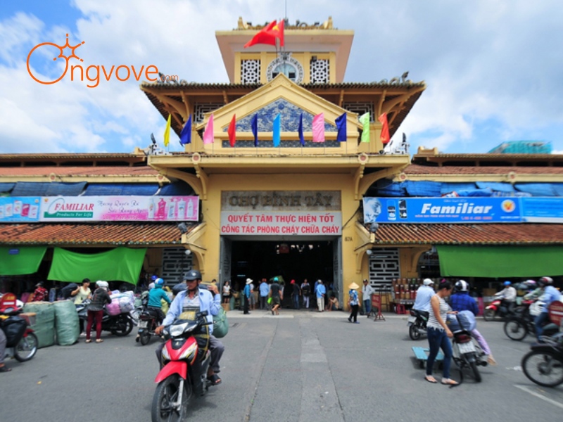 Các địa điểm vui chơi khác gần Chợ Thủ đô Quận 5