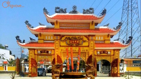 Chùa Long Hoa quận 8