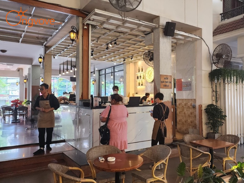 Những lưu ý khi tham quan King Koi Coffee Bình Tân
