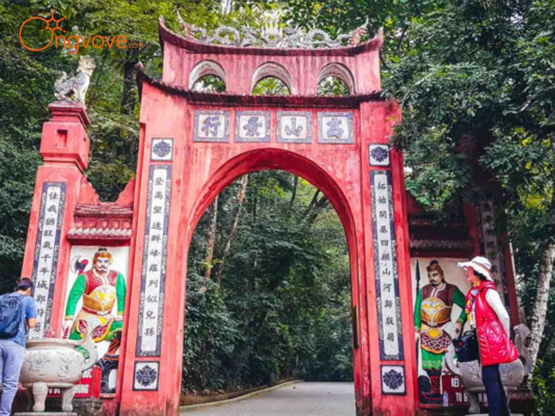 Lịch Sử Đền Hùng Phú Thọ: Dấu Ấn Thời Gian