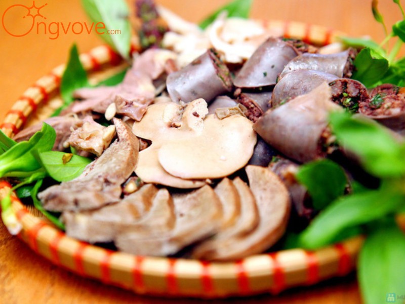 Ẩm Thực Bản Cỏi Phú Thọ: Hương Vị Núi Rừng Đậm Đà