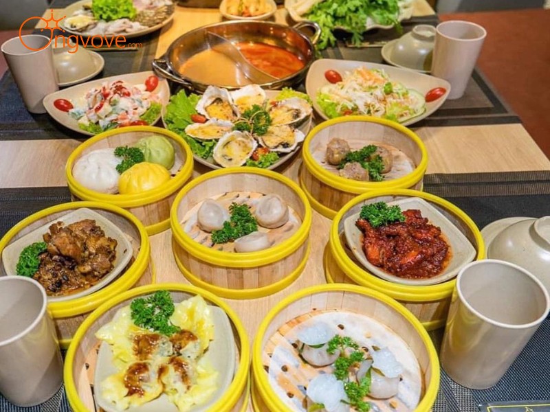 Ẩm Thực Đình Hùng Lô Phú Thọ: Thưởng Thức Hương Vị Đất Tổ