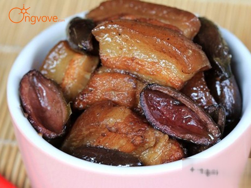 Ẩm Thực Làng Cổ Hùng Lô Phú Thọ: Hương Vị Quê Hương