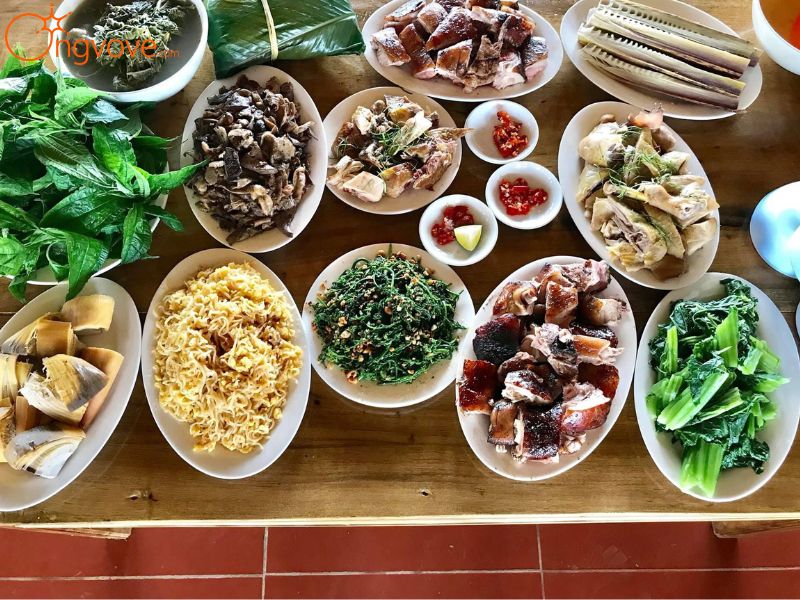 Ẩm Thực Thác Trái Tim Lai Châu: Thưởng Thức Hương Vị Núi Rừng