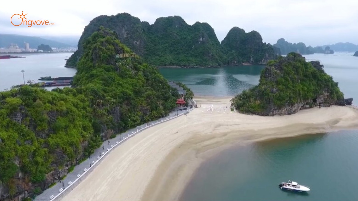Trải nghiệm du lịch tại Bãi tắm Lương Ngọc Quảng Ninh tự túc