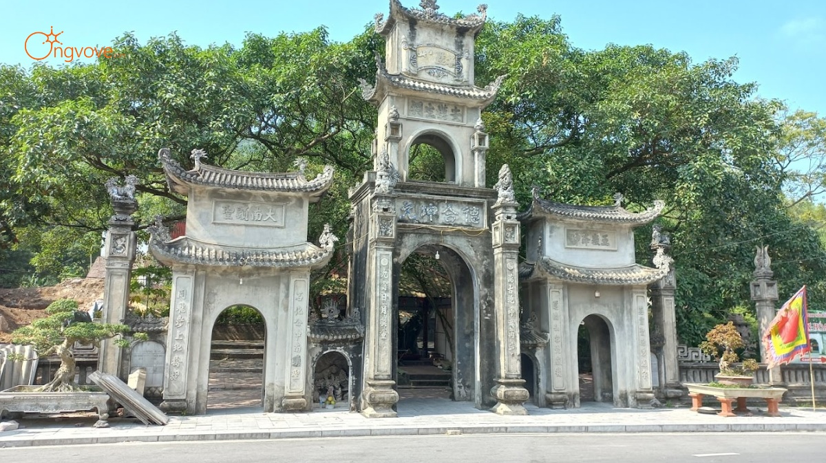 Đền An Sinh Quảng Ninh: Hành Trình Tự Túc Về Cội Nguồn Hào Khí Đông A Vĩ Đại