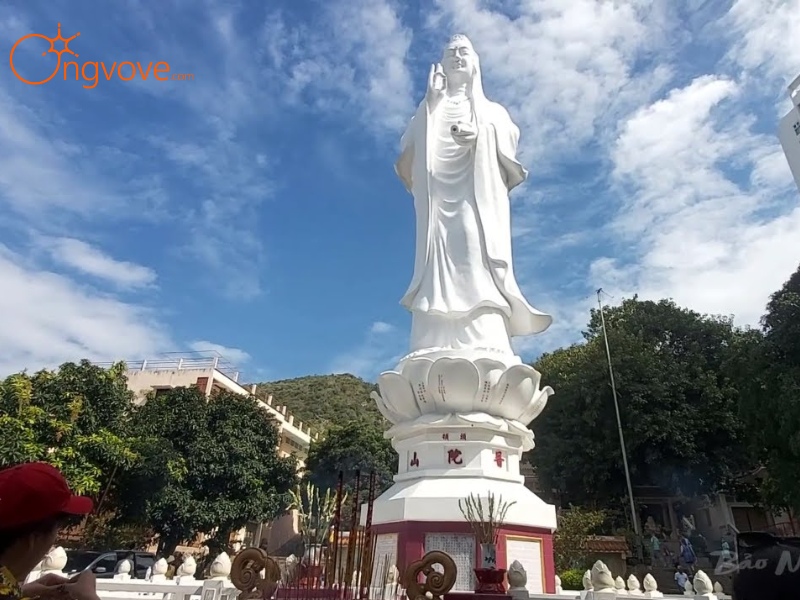 Đôi Nét Về Phổ Đà Sơn Quan Âm Bồ Tát Tự