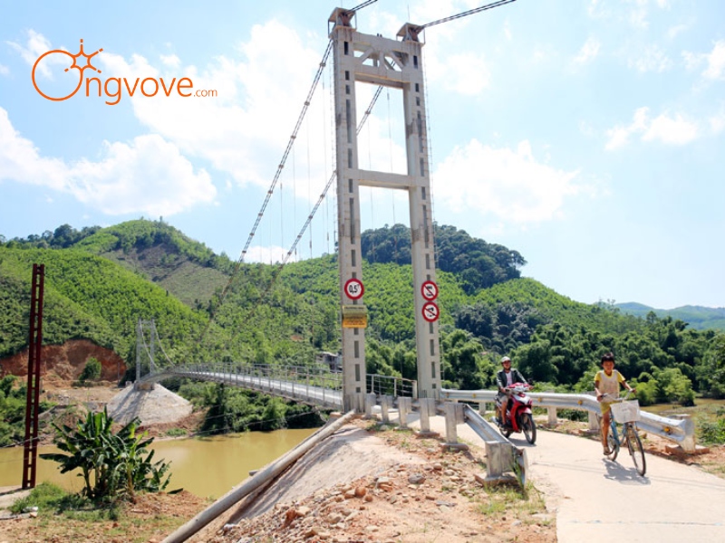 Giới thiệu về Cầu treo Pắc Phe
