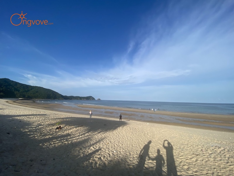 Kinh Tế Bãi tắm Ba Châu Quảng Ninh