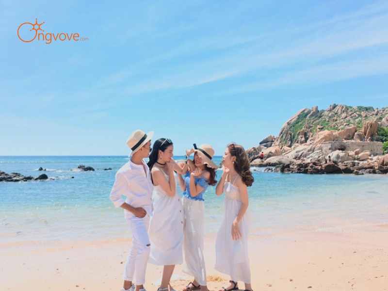 Kinh Tế Bãi tắm Cô Tô Con Quảng Ninh