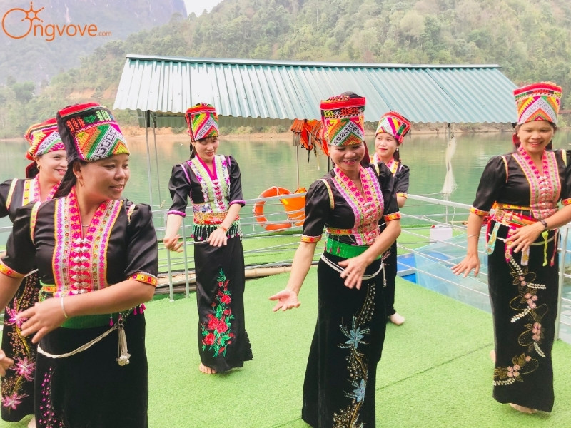 Các Địa Điểm Tham Quan Nổi Tiếng Gần Cây Cô Đơn Ta Gia Lai Châu