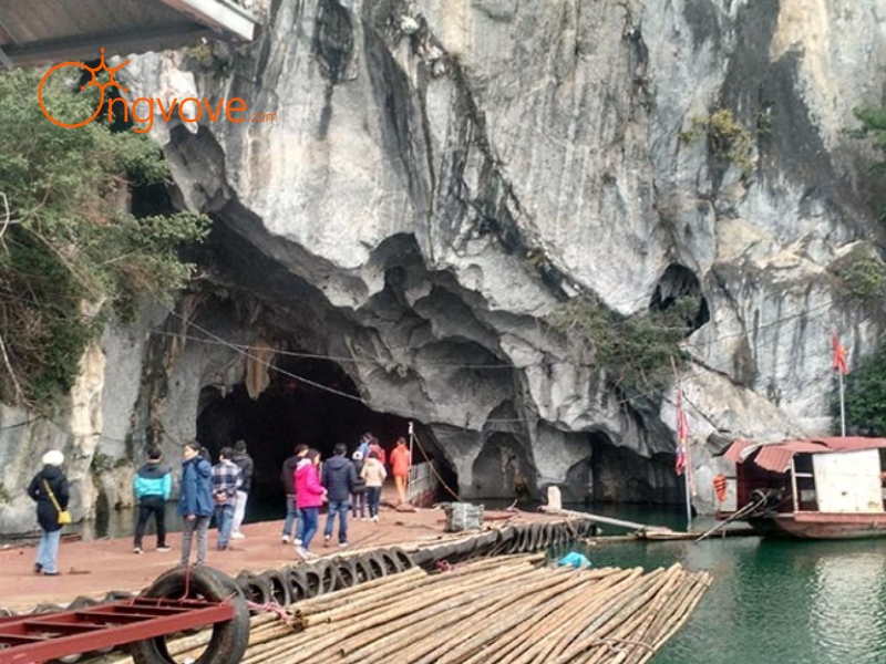 Động Đá Bạc có gì thu hút du khách?